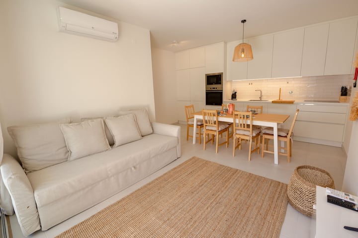 Modern 2br Apartment With Pool & Gym - Vila Nova de Cacela