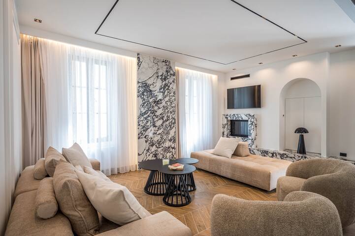 Montre Fine Living gallery image 4