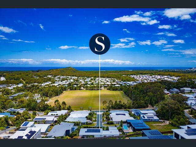 Modern Architectural Retreat gallery image 5