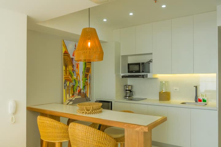 Oceanfront View • Pool • Airport 2min - Concierge - Cartagena