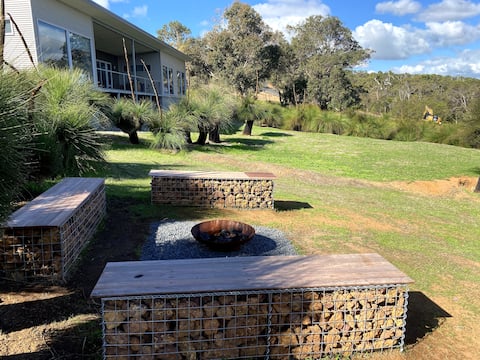 *Highview - luxurious romantic rural getaway