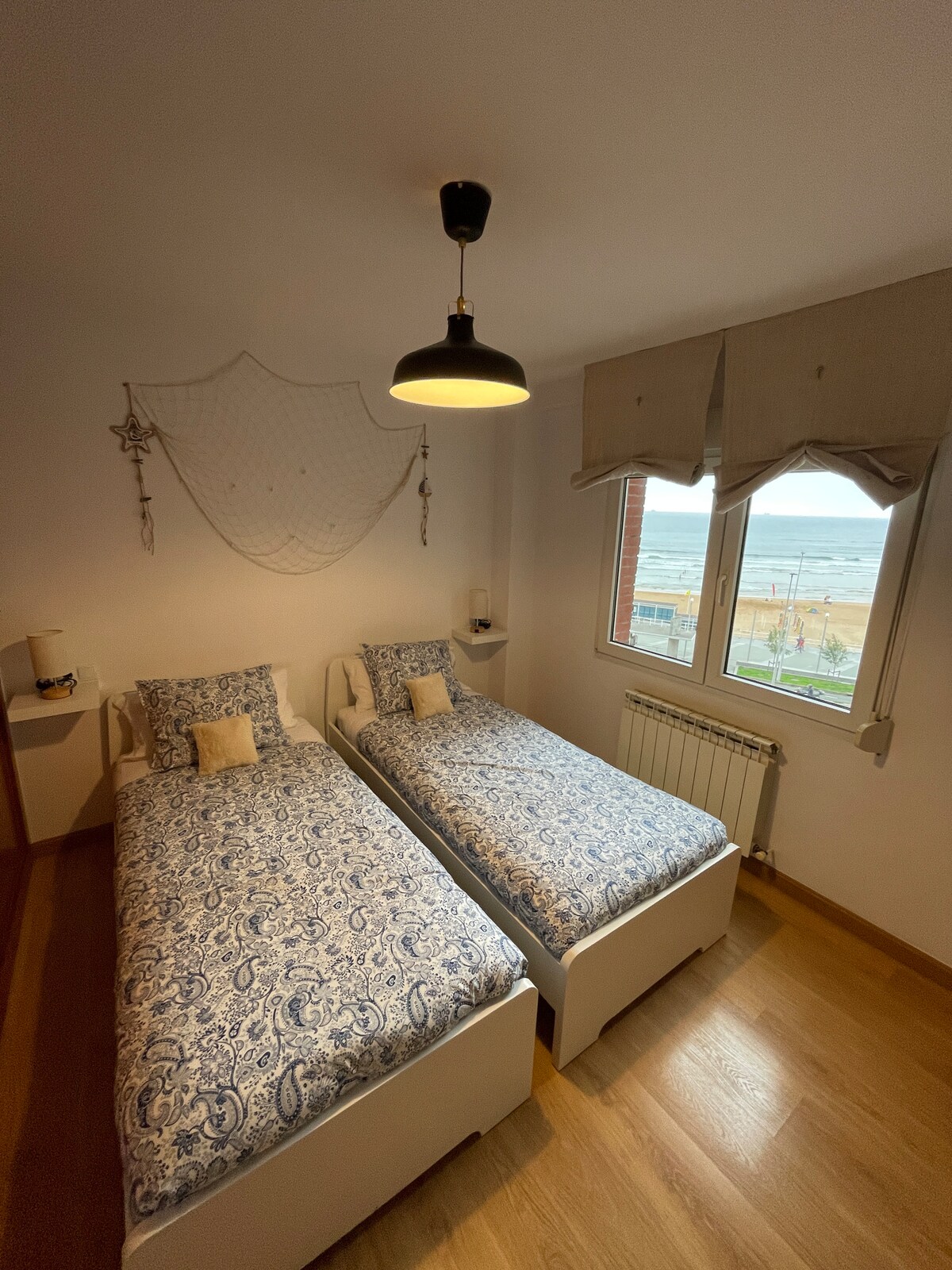 غرفة النوم 1