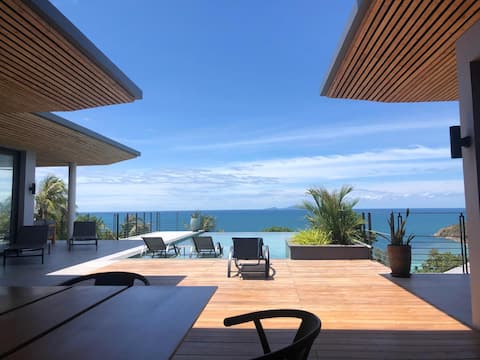 Stunning sea view -luxury villa- Infinity pool
