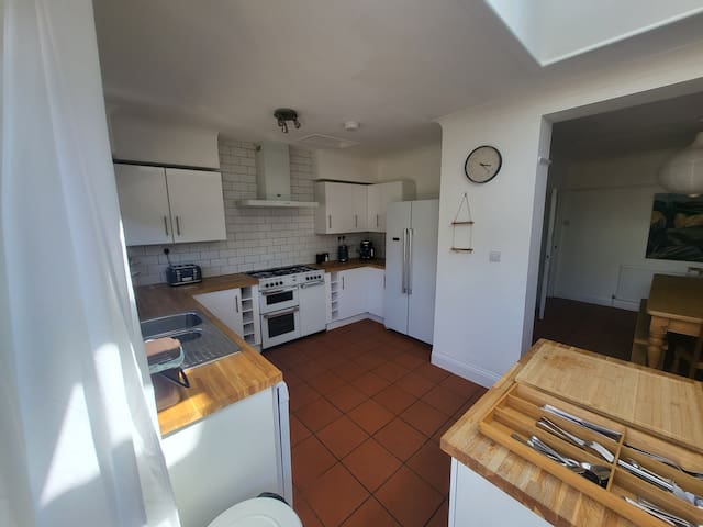 Bristol Art BnB gallery image 5