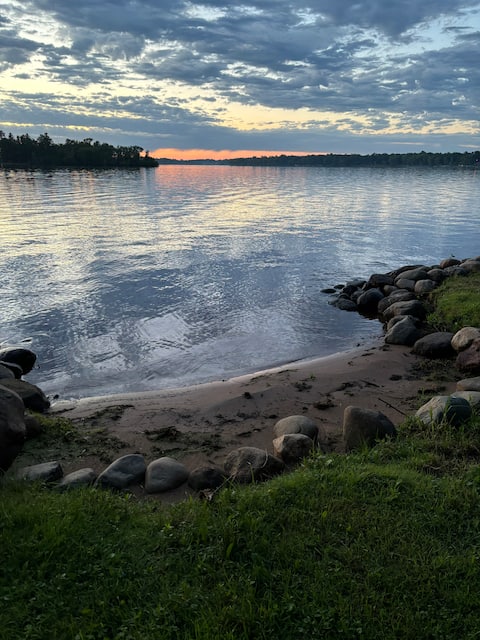 Lookout on the Lake
Cabin with Private Sauna