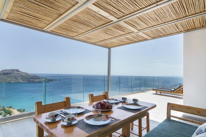 Amazing Seaview at Villa w/Private Pool near Beach