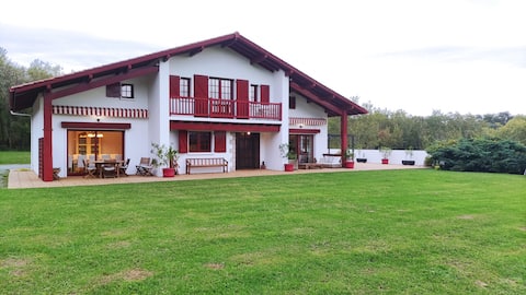 Beautiful villa 5 minutes from the beaches of St Jean de Luz