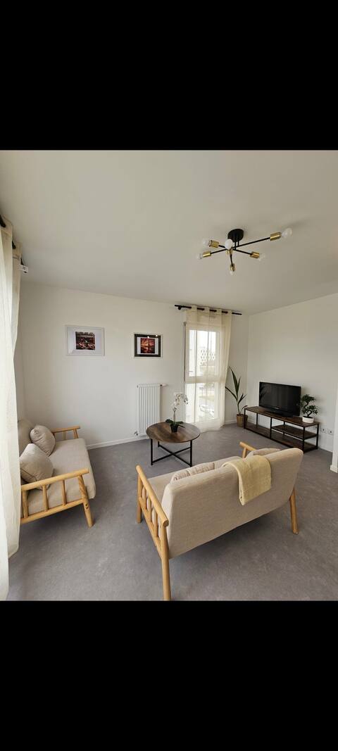 Apt F3 60m2 modern near Paris ideal 4 people