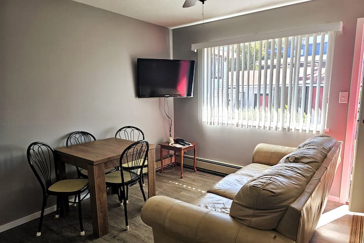 A Tranquil Stay On The River! Unit 42 - Quadra Island