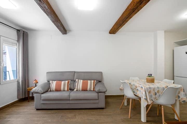 Onil Reformed Petfriendly Home With Wifi - Biar