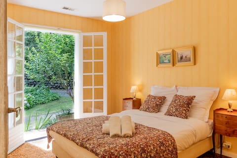 Beautiful Peaceful House with Pool