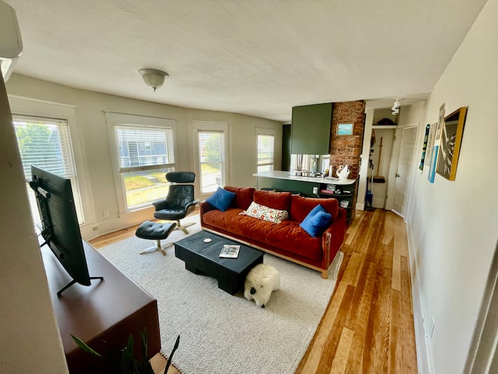 Fully Updated Craftsman - Tacoma