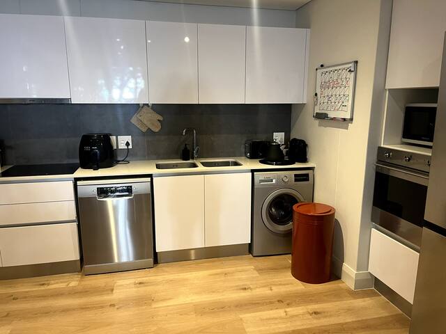 Mountain Splendour! 2bedrooms & 2bathrooms gallery image 3