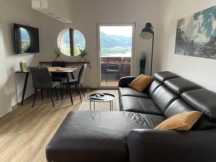 "The Lakeview" Rooftop Apartment 1 - Ossiacher See