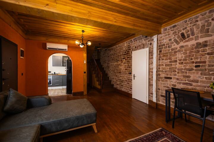 Design villa with sea view gallery image 4