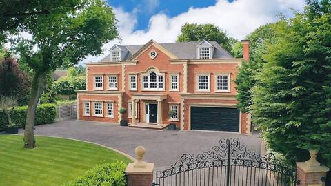 Beautiful Georgian mansion