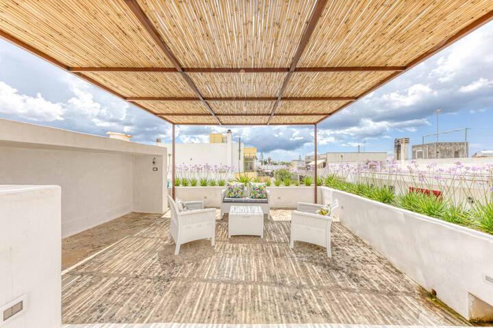 Villa con piscina ad uso esclusivo (max12 persone) gallery image 4