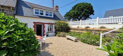 Top Airbnb: The small house "Ti Laouen" à Saint Quay Portrieux