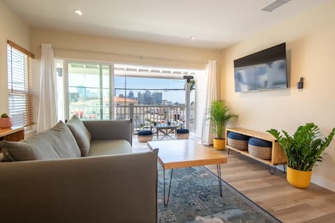 Successful Airbnb property: Bay View Banker's Hill in Uptown
