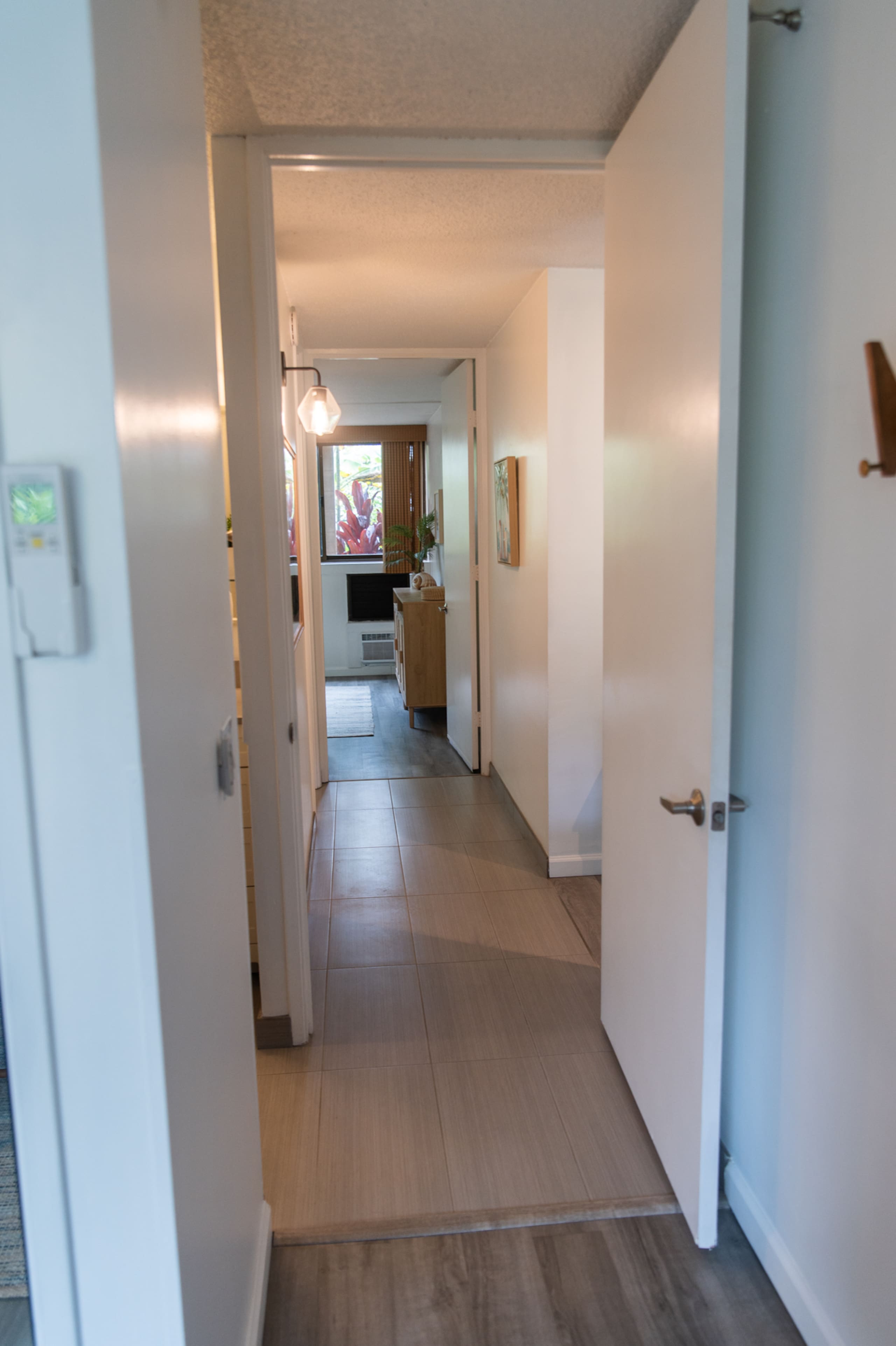 Classy condo in Kona - Photo 29