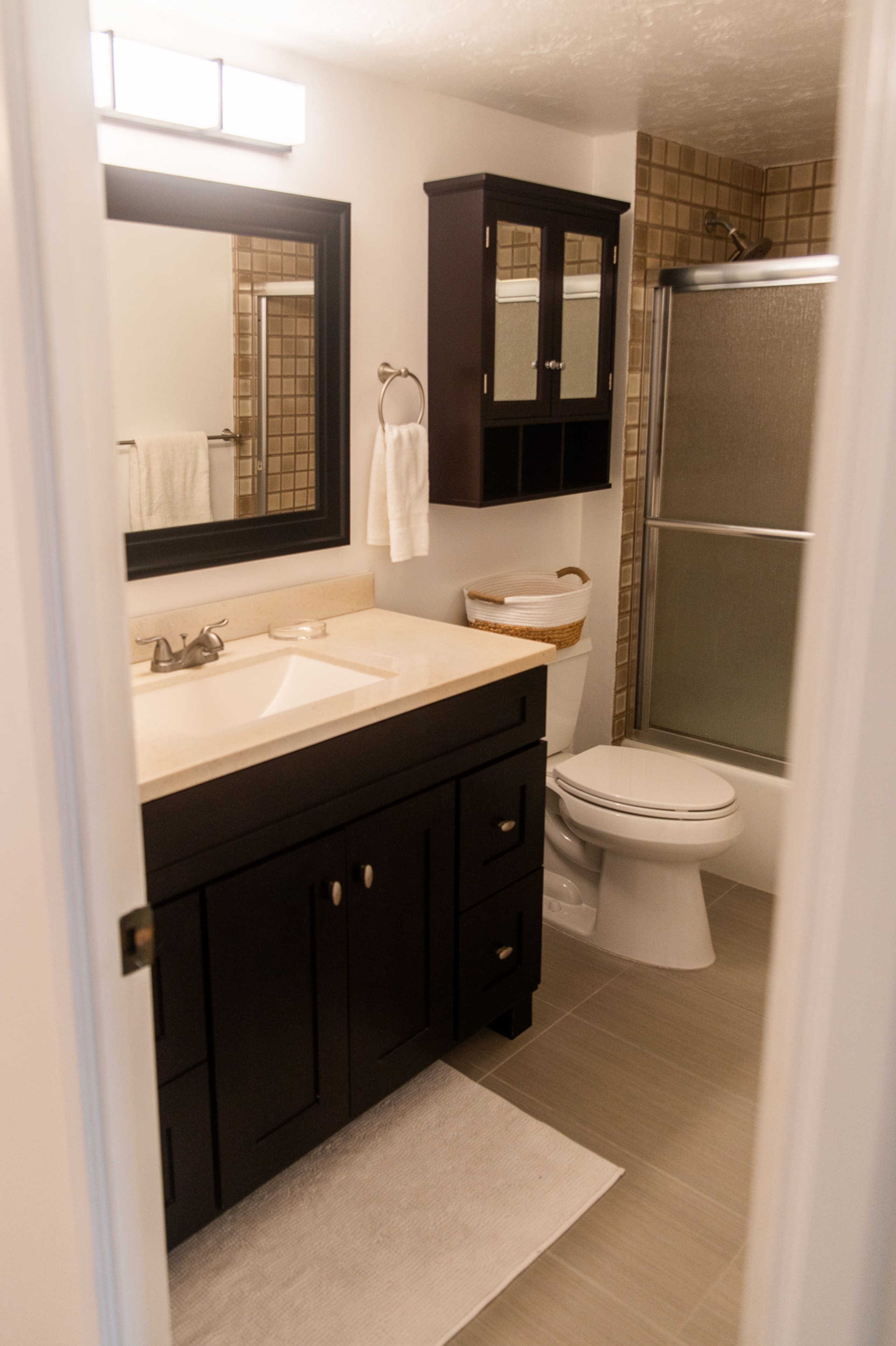 Classy condo in Kona - Photo 28