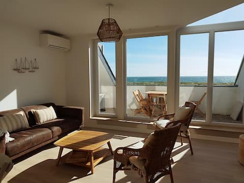 Top performing Airbnb: Face mer Direct plage in La Turballe