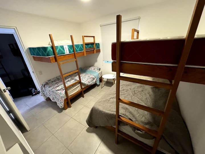 საძინებელი 1