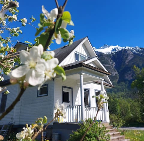 Foxwood B&B- 2 bedroom suite