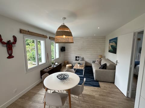 Successful Airbnb property: House close to the sea in Jullouville in Jullouville