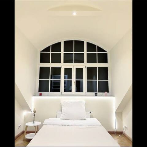 4 Schlafzimmer – 2 Badezimmer