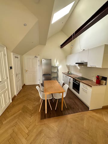 4 Schlafzimmer – 2 Badezimmer gallery image 2