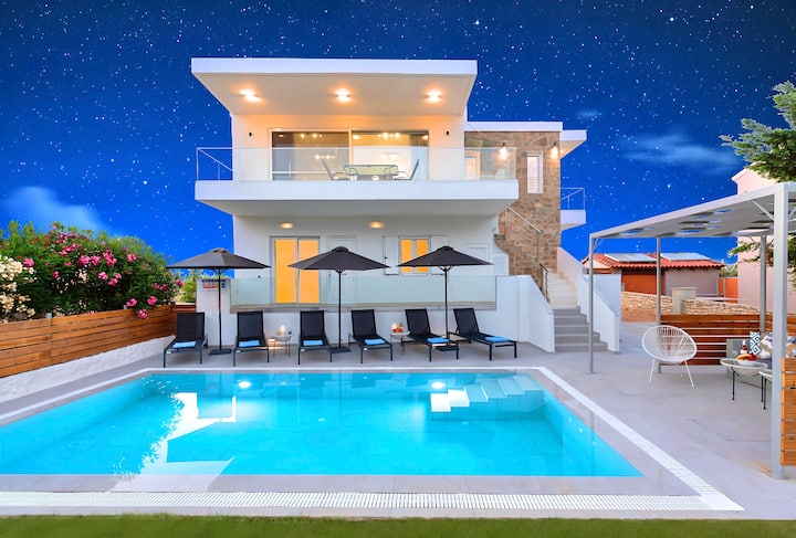 Luminosa Luxury Villa - Crete