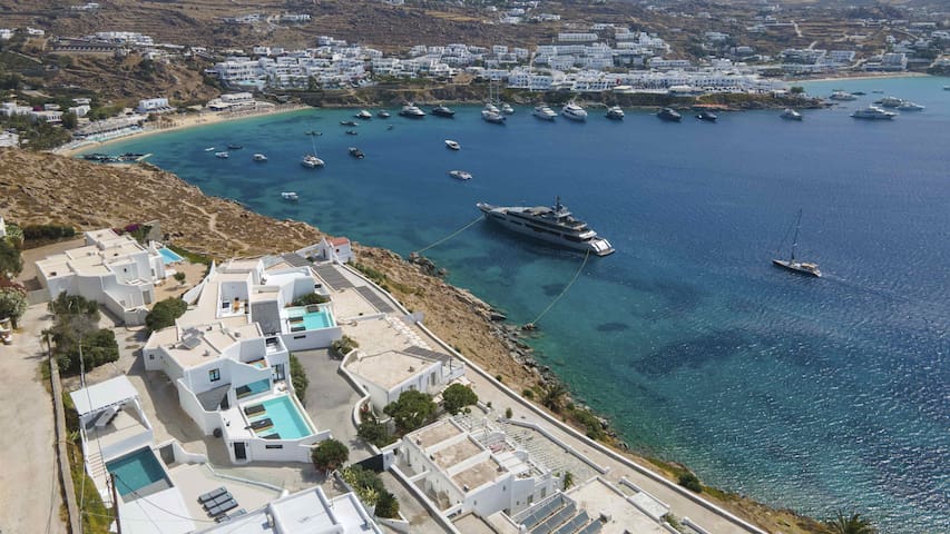Theodoros managed Airbnb listing 2