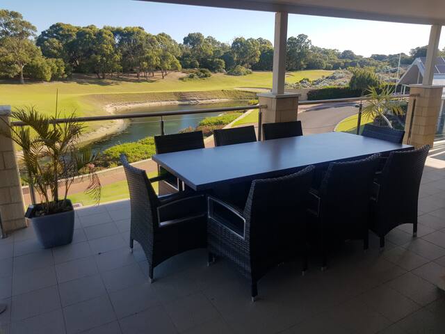 Binningup – Ultimate getaway gallery image 3