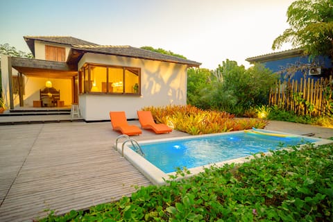 Villas Bahia - right on the sand with a private pool