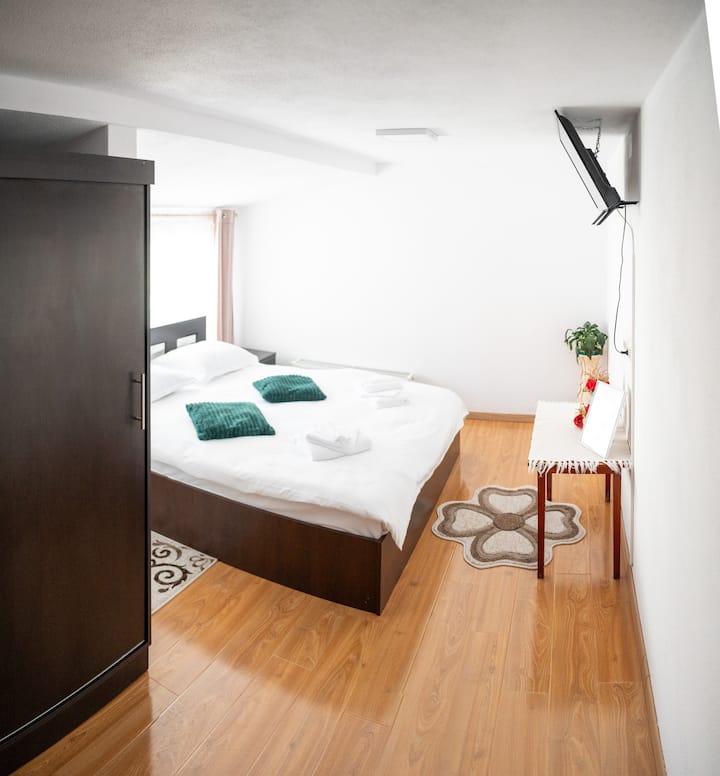 საძინებელი 1