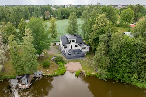 Villa Gaia
15 minutes from the center of Tampere!