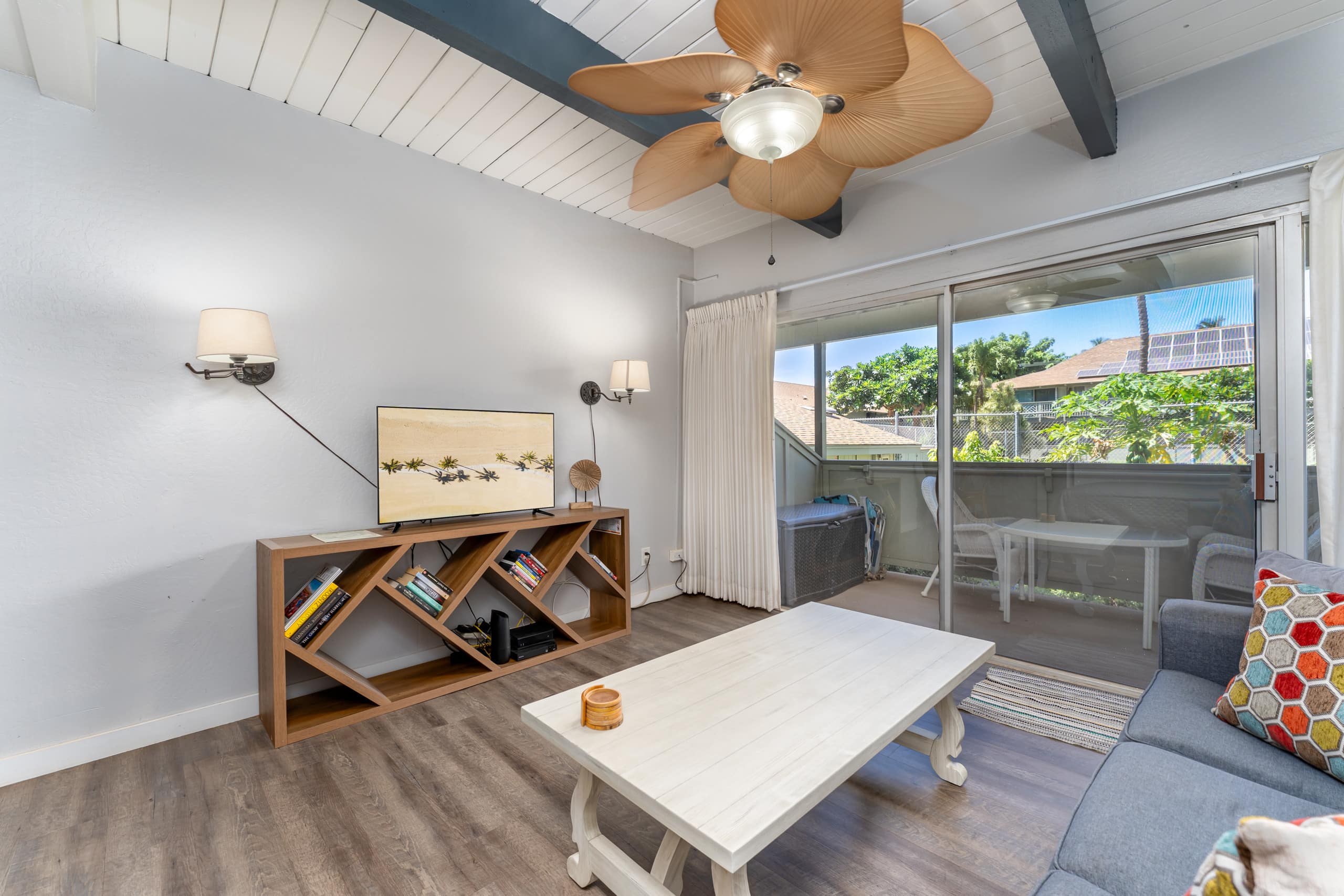 Condo in Kihei · ★4.88 · Studio · 2 beds · 1 bath - Image 5