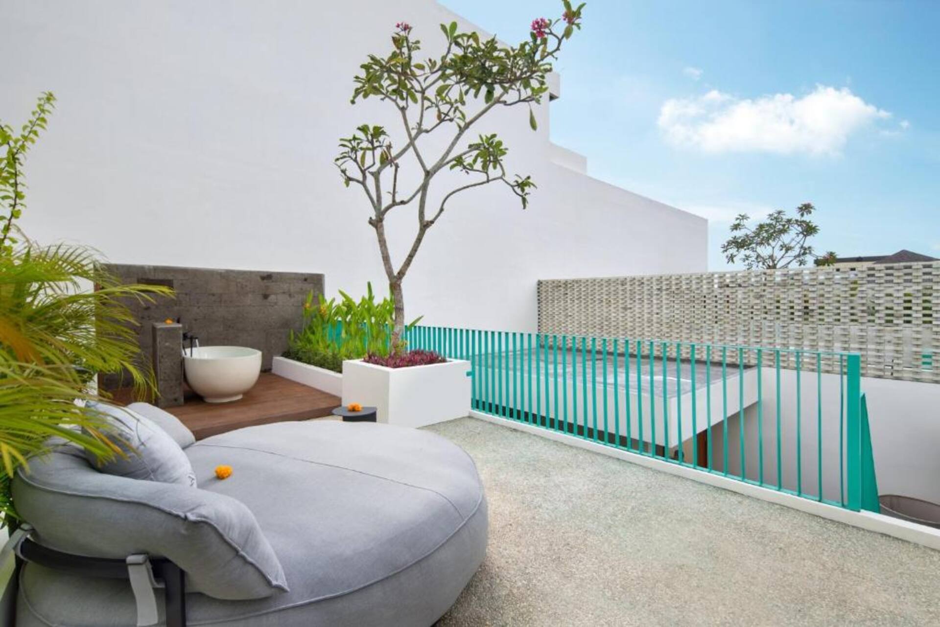 Cozy Tropical Nook 1 Bedroom Private Villa in Canggu 3