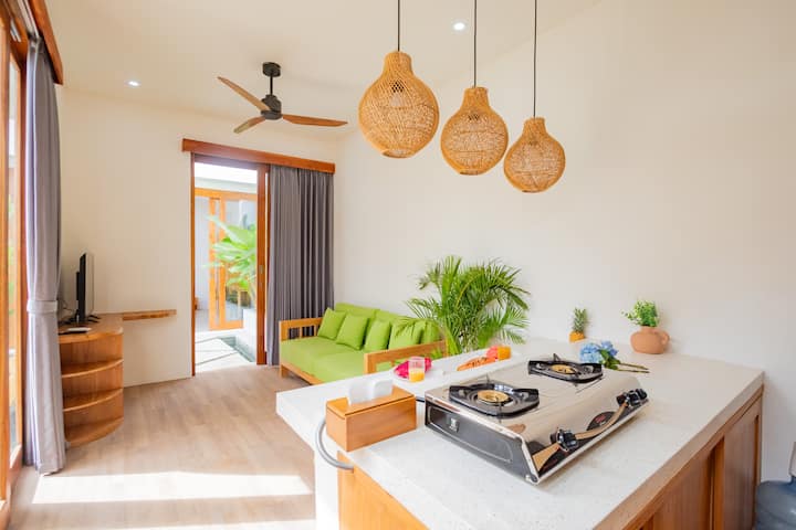 Private Villa In Seminyak | Big Pool | All New - Legian