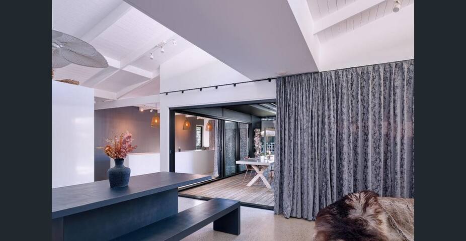 Desert Flame – A Luxe Oasis by the Beach. gallery image 4