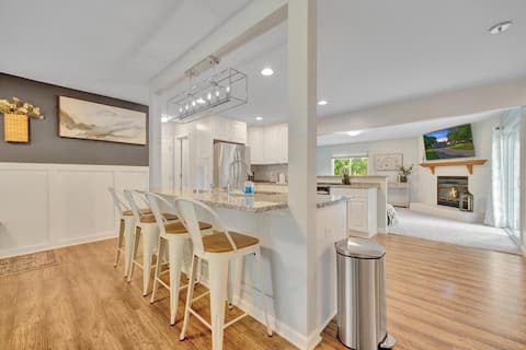 Cozy 3 BD Ranch w/ fenced yard