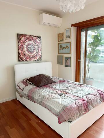 RP Luxury House Rome EUR – Modern Apartment gallery image 5