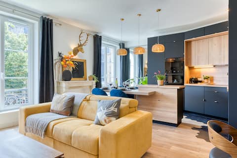 Top Airbnb: The Jeanne d'Arc, view of the Place du Vieux Marché in Rouen