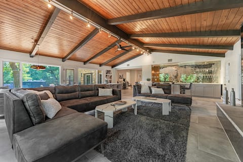 Upscale Luxury Mansion, Modern Chic & Glamorous.