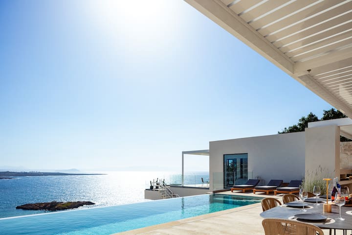 Elevate your Seascape-250m from a Beach by etouri gallery image 2