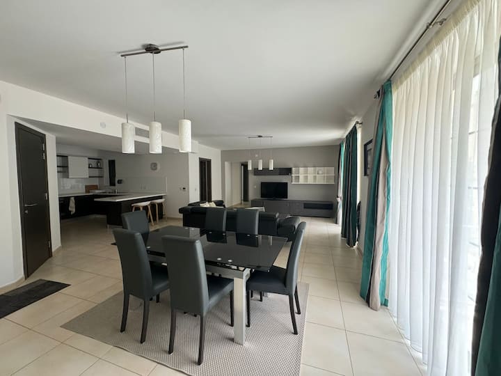 Double Bedroom W Private Bathroom Sliema/balluta - La Valette