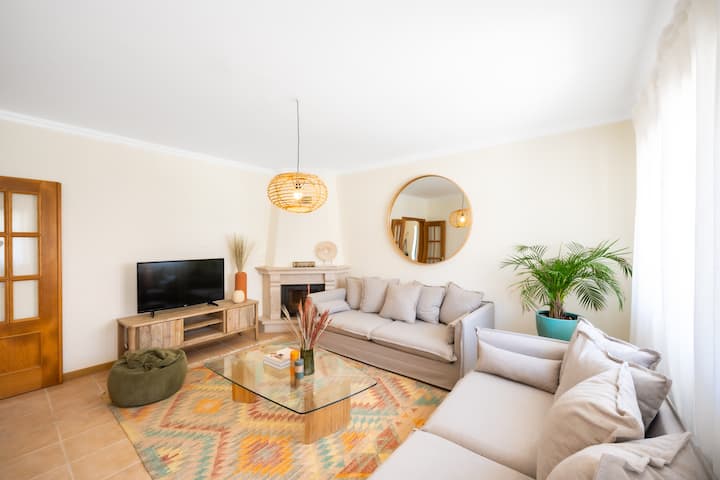Villa Serenity Tapada -  Pool, Cinema Room & Gym - Nazaré