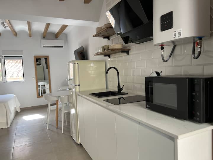 Estudio "J", 2ª Linea Playa - Villajoyosa