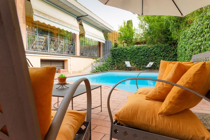 Villa Aureliana: Avec Piscine Près De Saint-pierre - Rome